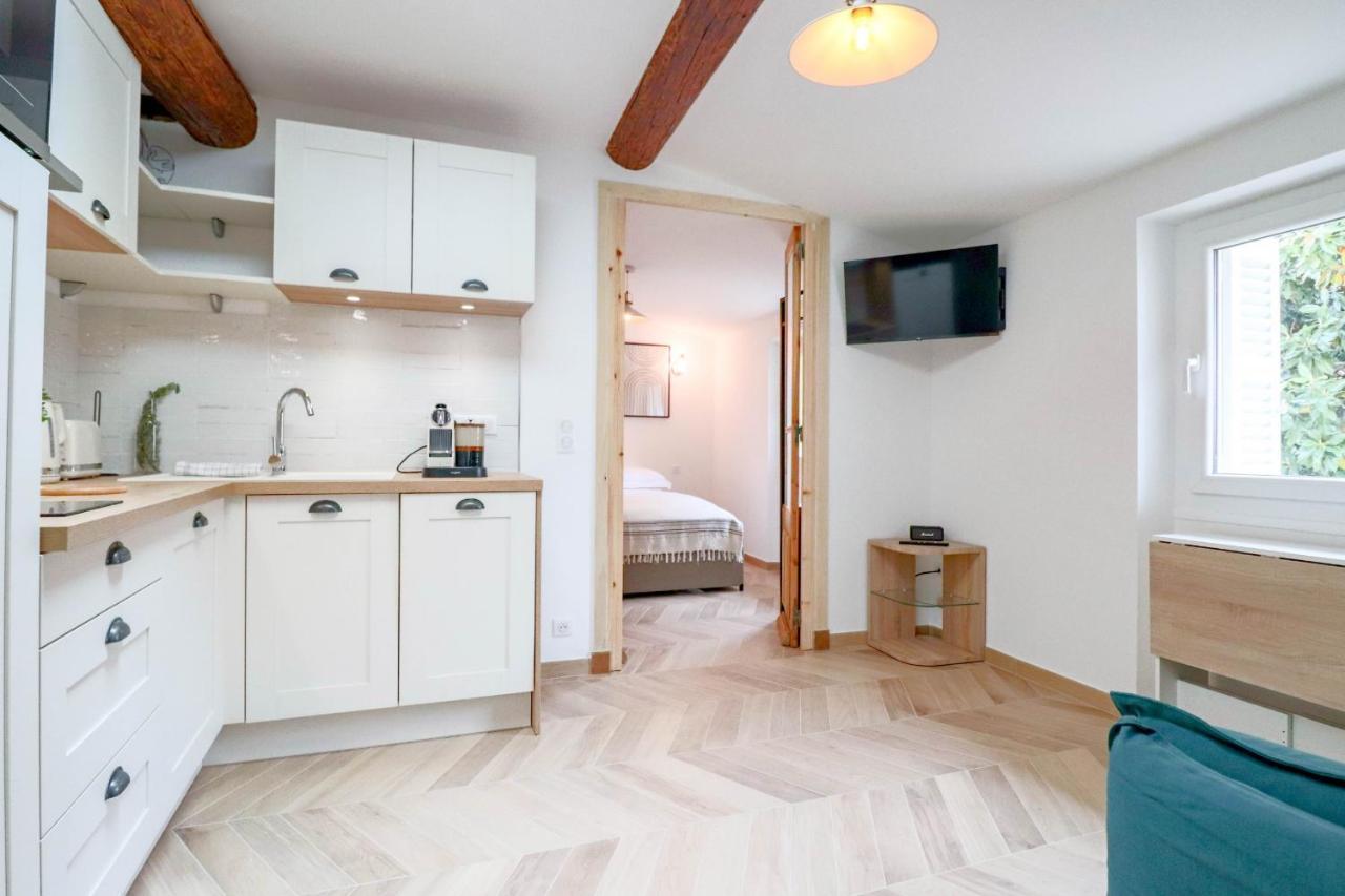 Ferienwohnung Aubernon Luxurious, Newly Renovated Flat In Heart Of Old Antibes Exterior foto